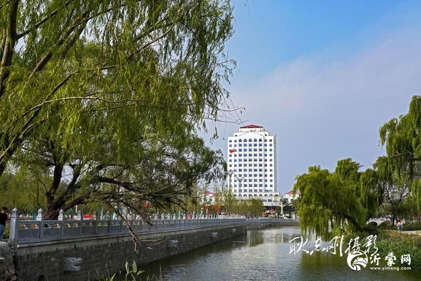 探秘临沂双月湖:城市中的诗意水乡