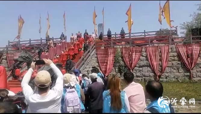  沂水县手牵手孤困儿童志愿服务团研学之旅点亮文化传承之路