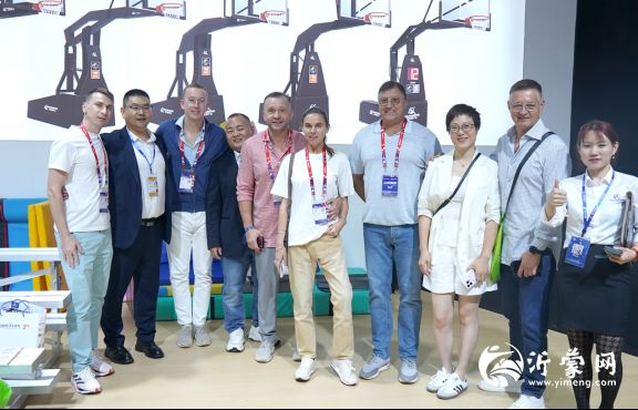 强盟体育闪耀中国国际体博会 “临沂制造”扬帆全球市场(3)804.png
