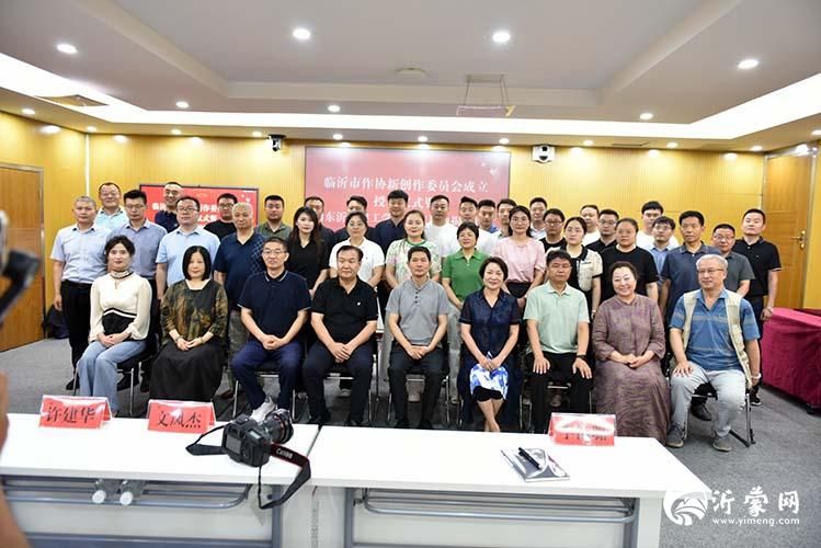 合影1.jpg