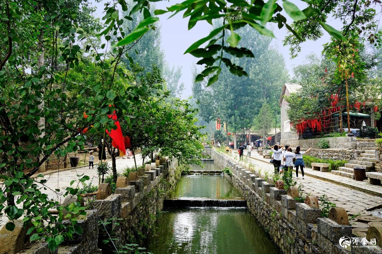探秘兰陵县压油沟景区:从贫困村到文旅胜地的蜕变
