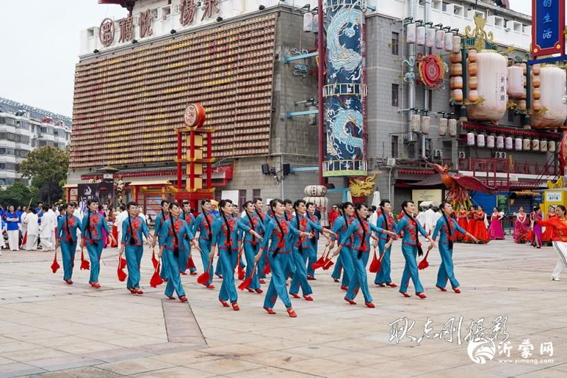 2025年全国老年人健身广场舞大联动临沂分会场在新琅琊街区启动（二）