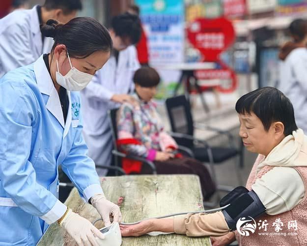 临沂市罗庄区龙湾社区：绘就“银龄友好”幸福图景
