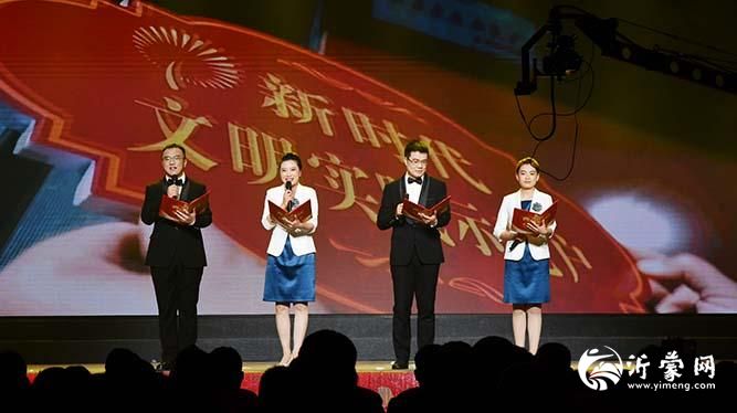 大爱长歌动罗庄