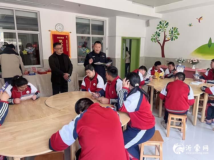 河东公安 “开学第一课” 开讲 法治护航青春成长路