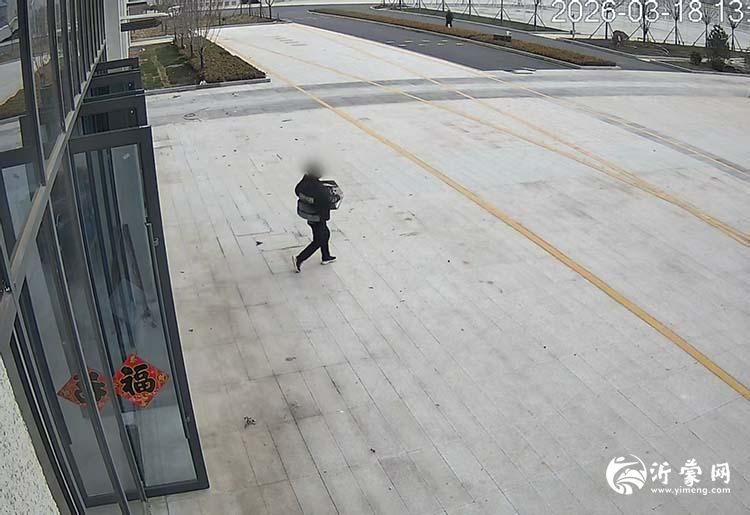 3小时擒贼！河东警方速破工地24万元硬盘被盗案