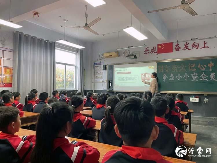 筑牢国安防线 人人皆为屏障