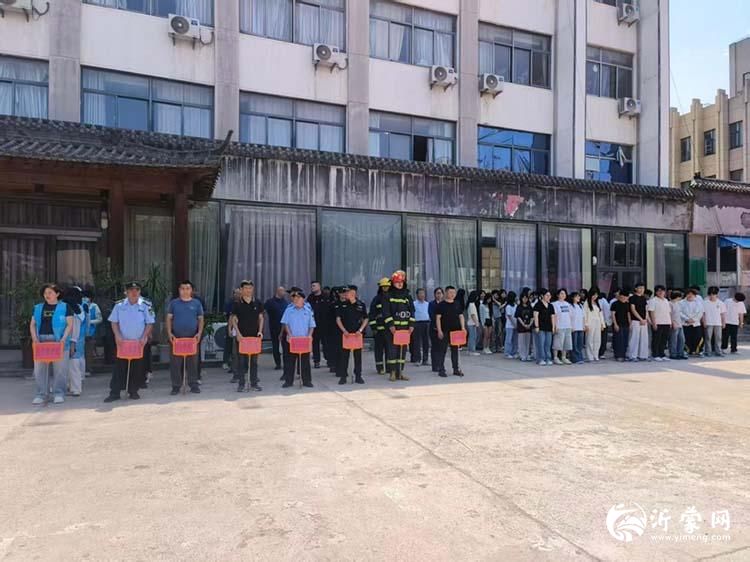 图片8p.jpg